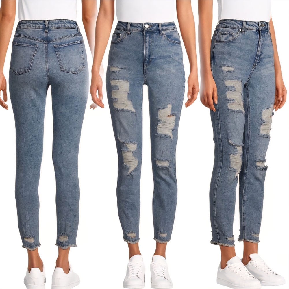 ⚫️ ☆NWOT☆ Tinseltown Destructed Mom Jeans Size 9 Juniors